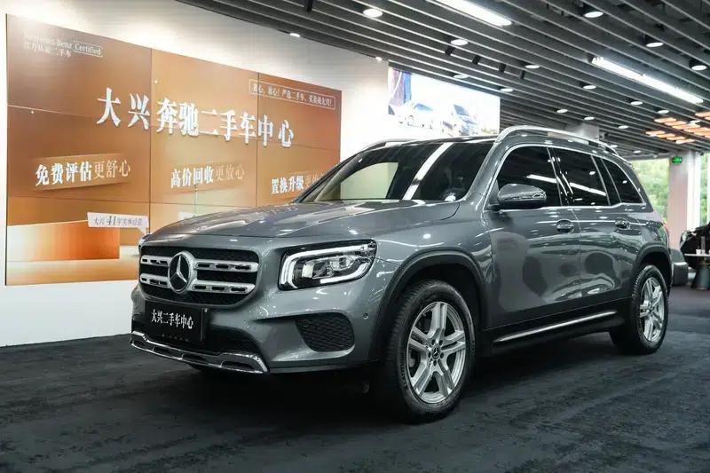 Mercedes-Benz GLB 2022 Facelift GLB 200 Fashion Model — миниатюра 1