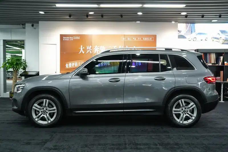 Mercedes-Benz GLB 2022 Facelift GLB 200 Fashion Model — миниатюра 2