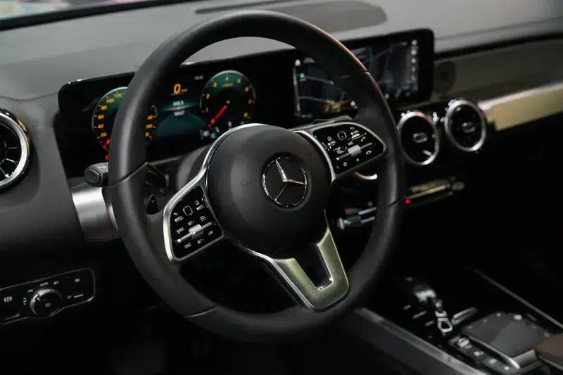 Mercedes-Benz GLB 2022 Facelift GLB 200 Fashion Model — миниатюра 14