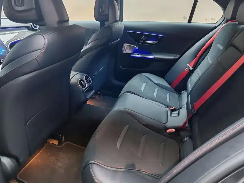 2024 Mercedes-Benz C-Class AMG 43 4MATIC — миниатюра 17