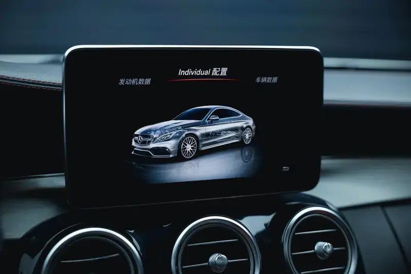 2016 Mercedes-Benz C-Class AMG C 63 Coupe — миниатюра 9