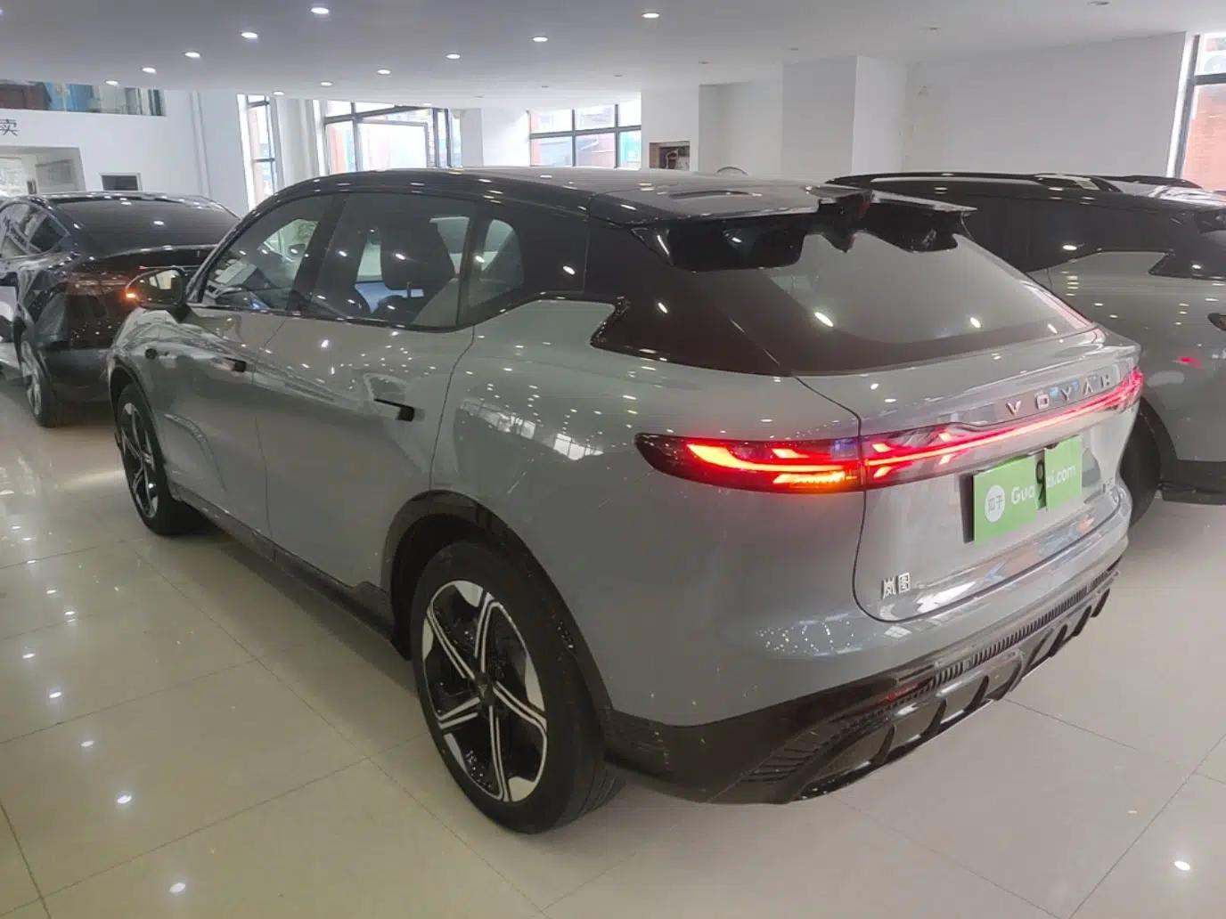 VOYAH COURAGE 2024 Long-Range Supercharge Edition — миниатюра 4