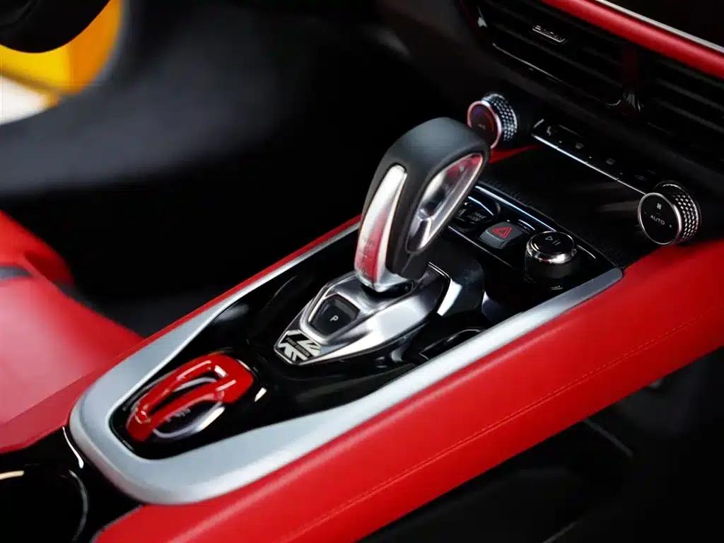 EMIRA 2021 2.0T DCT First Edition — миниатюра 37