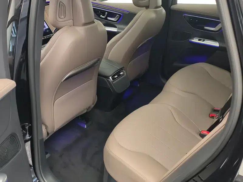 2024 Mercedes-Benz EQE SUV 500 4MATIC Luxury Edition — миниатюра 17