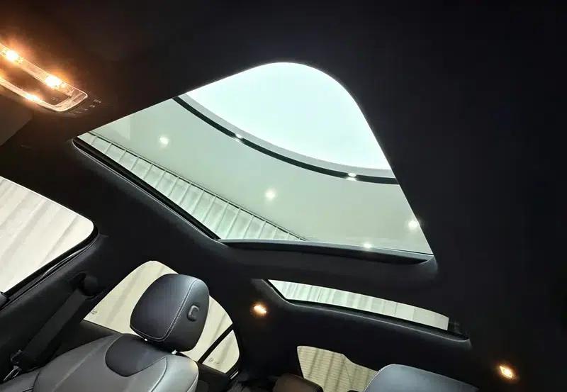 2023 Mercedes-Benz A-Class AMG A 35 L 4MATIC — миниатюра 19