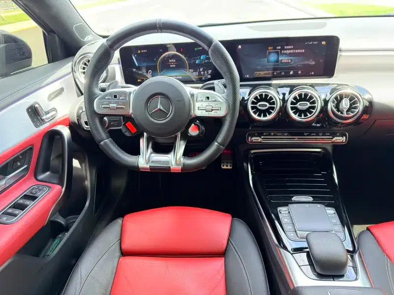 2020 Mercedes-Benz A-Class AMG (Imported) AMG A 35 4MATIC — миниатюра 14