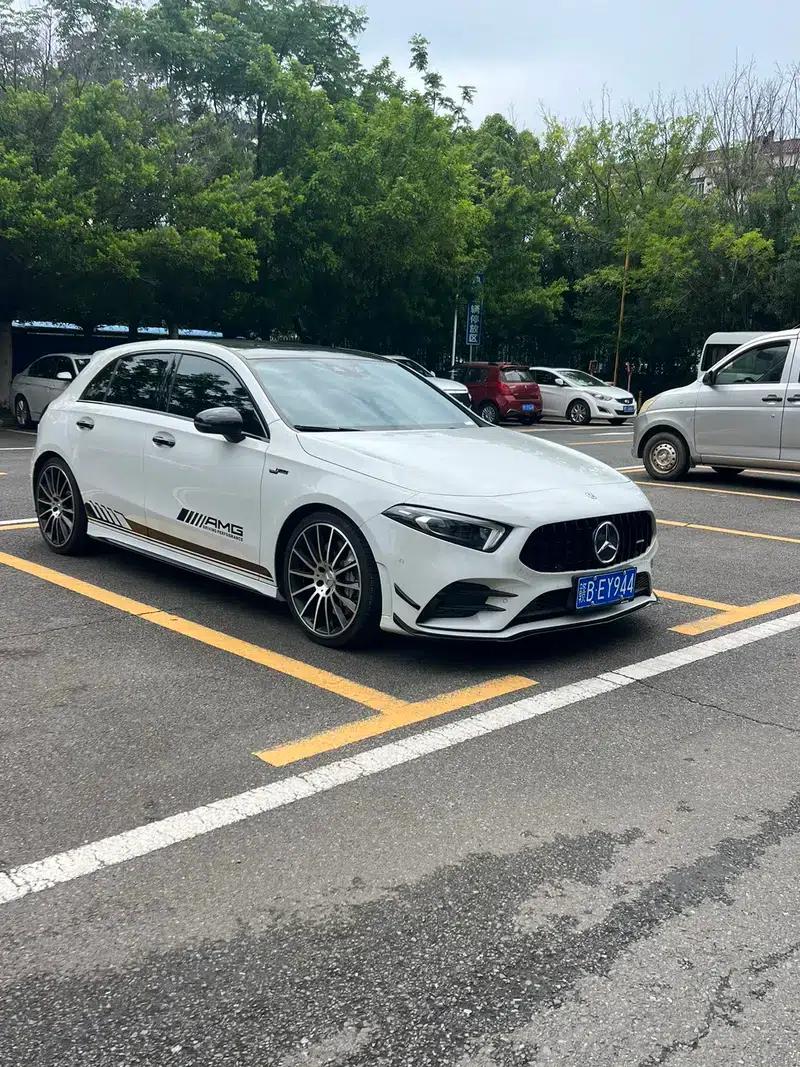 2020 Mercedes-Benz A-Class AMG (Imported) AMG A 35 4MATIC — миниатюра 3
