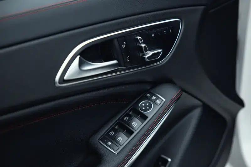 2017 Mercedes-Benz CLA AMG Facelift AMG CLA 45 4MATIC — миниатюра 37