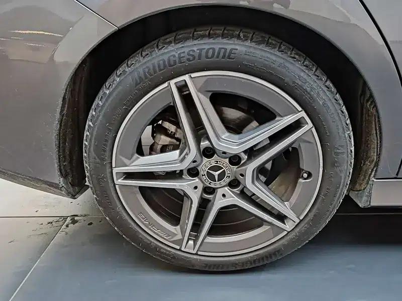 Mercedes-Benz CLA (Imported) 2024 CLA 200 Five-Door Shooting Brake — миниатюра 11