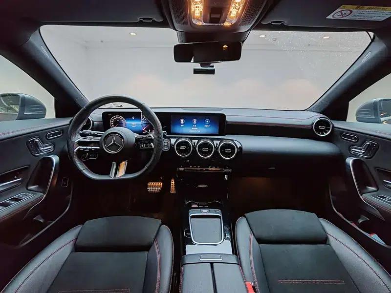 Mercedes-Benz CLA (Imported) 2024 CLA 200 Five-Door Shooting Brake — миниатюра 13