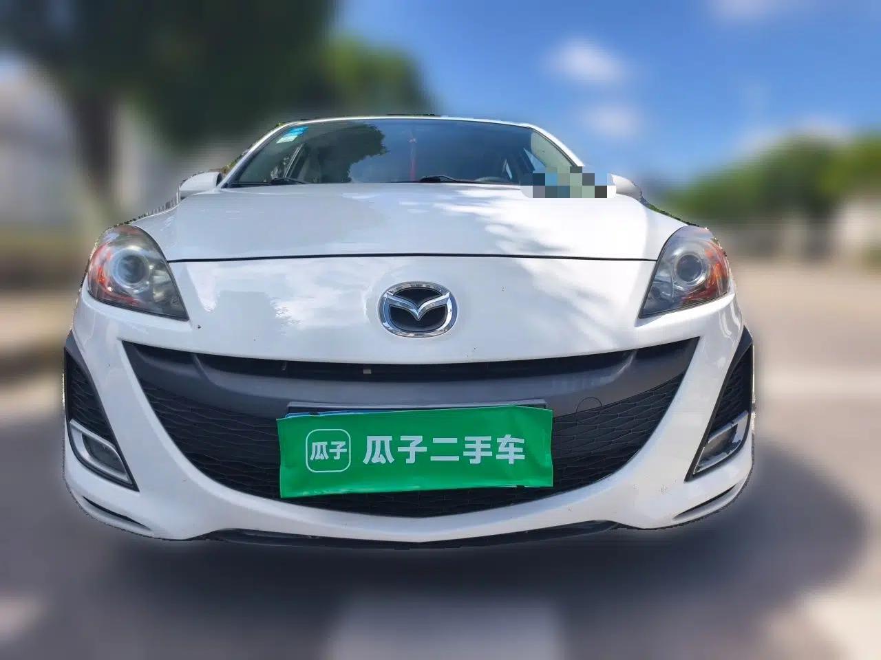 Mazda 3 2013 Sedan 1.6L Automatic Elite Model — миниатюра 2