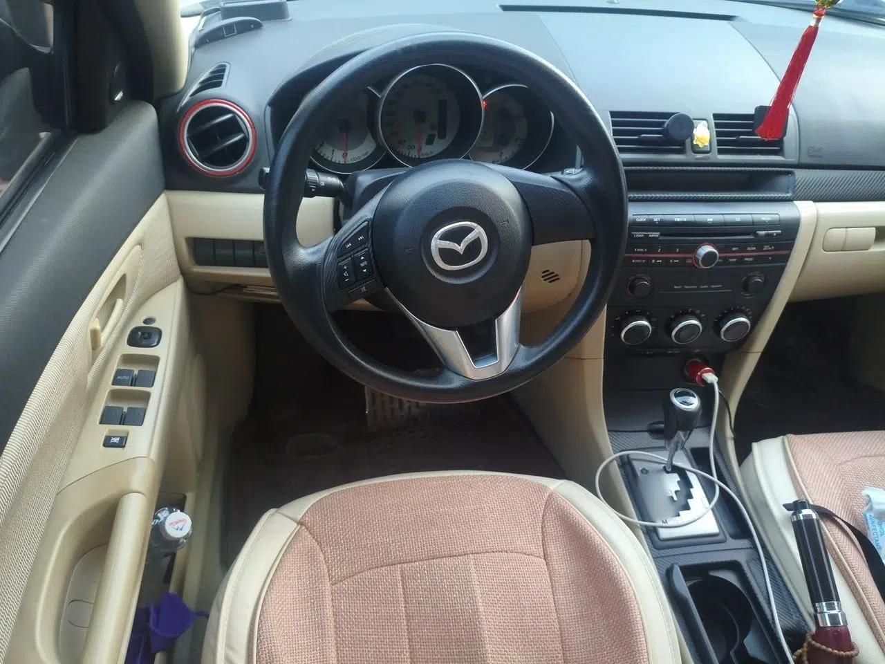 Mazda 3 2012 1.6L Automatic Classic Special Offer — миниатюра 10
