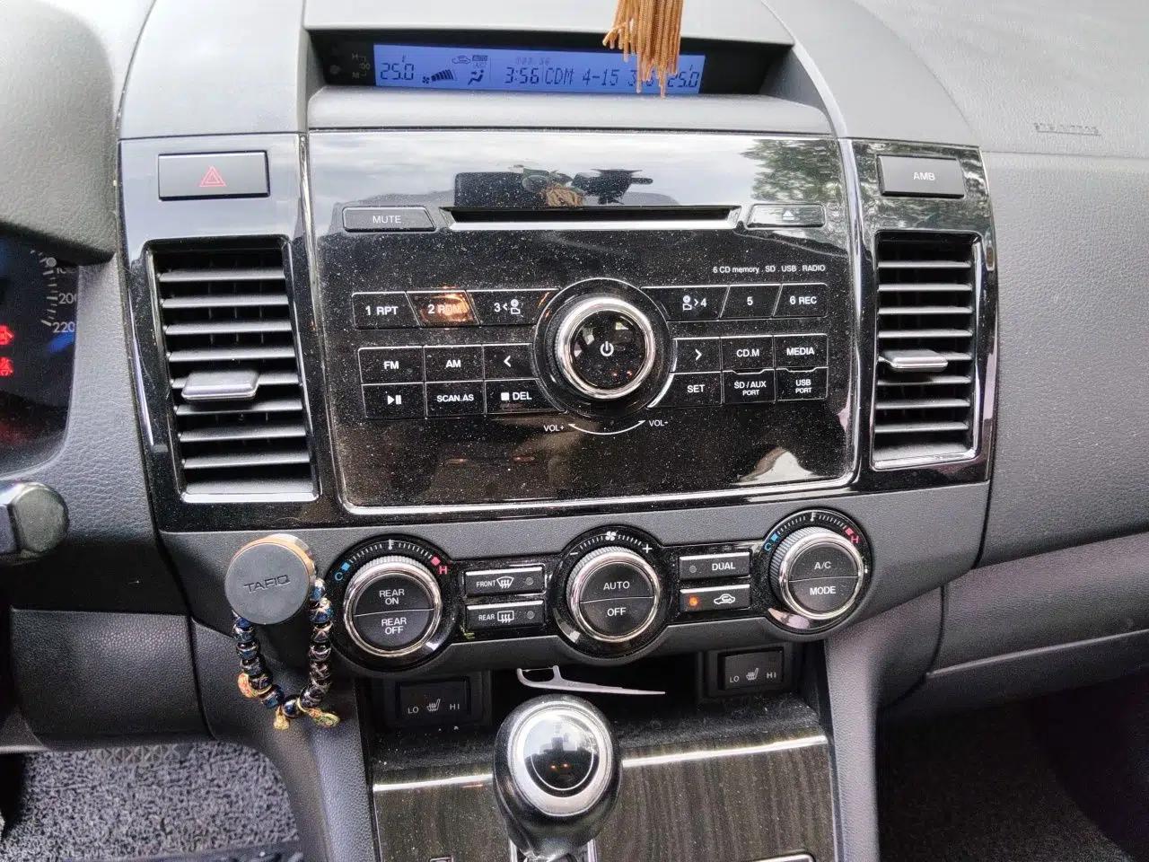 Mazda 8 2015 2.5L Ultimate Edition — миниатюра 13
