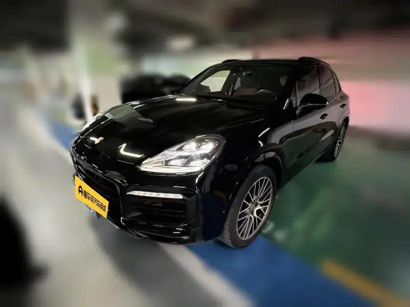 2023 Cayenne S 2.9T Platinum Edition — миниатюра 1