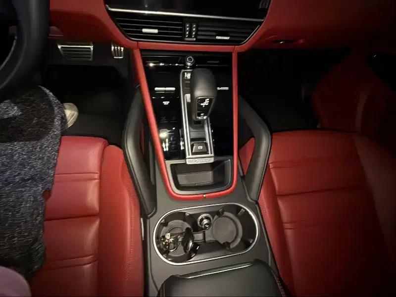 2023 Cayenne S 2.9T Platinum Edition — миниатюра 14