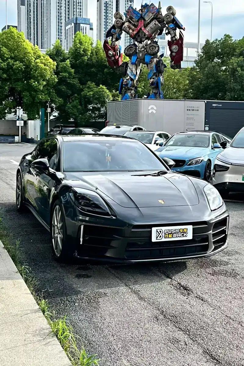 2024 Panamera 4 Executive Long Wheelbase 2.9T — миниатюра 3