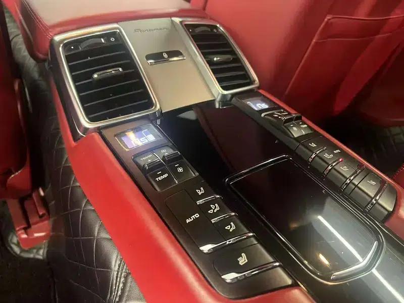 2015 Panamera 3.0T Automatic Rear-Wheel Drive 4-Seat Factory Custom Edition — миниатюра 8
