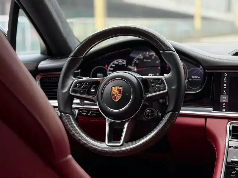 Panamera 2017 Panamera Turbo 4.0T — миниатюра 19