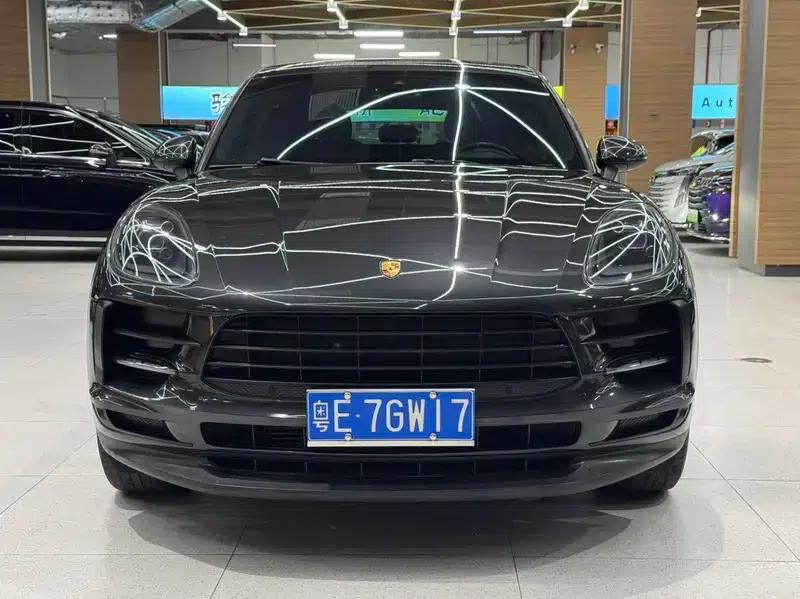 2018 Macan 2.0T — миниатюра 2
