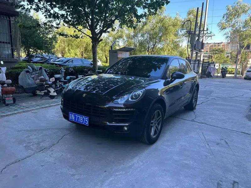 2017 Macan 2.0T — миниатюра 1