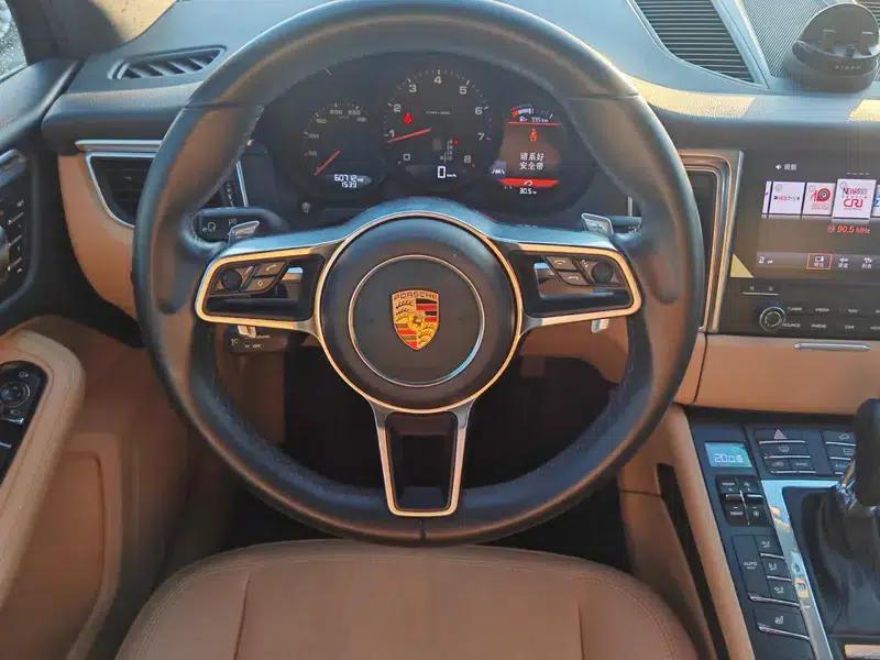2017 Macan 2.0T — миниатюра 12