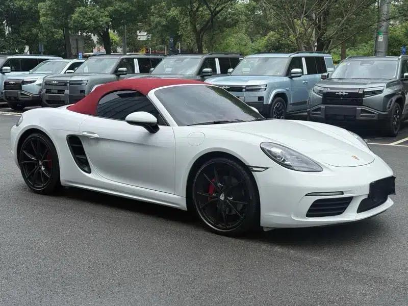 2016 Porsche 718 Boxster 2.0T — миниатюра 3