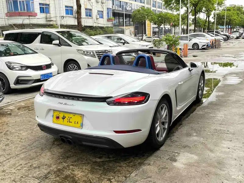 2018 Porsche 718 Boxster 2.0T — миниатюра 6