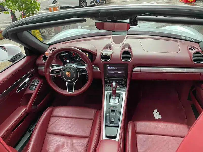 2018 Porsche 718 Boxster 2.0T — миниатюра 7