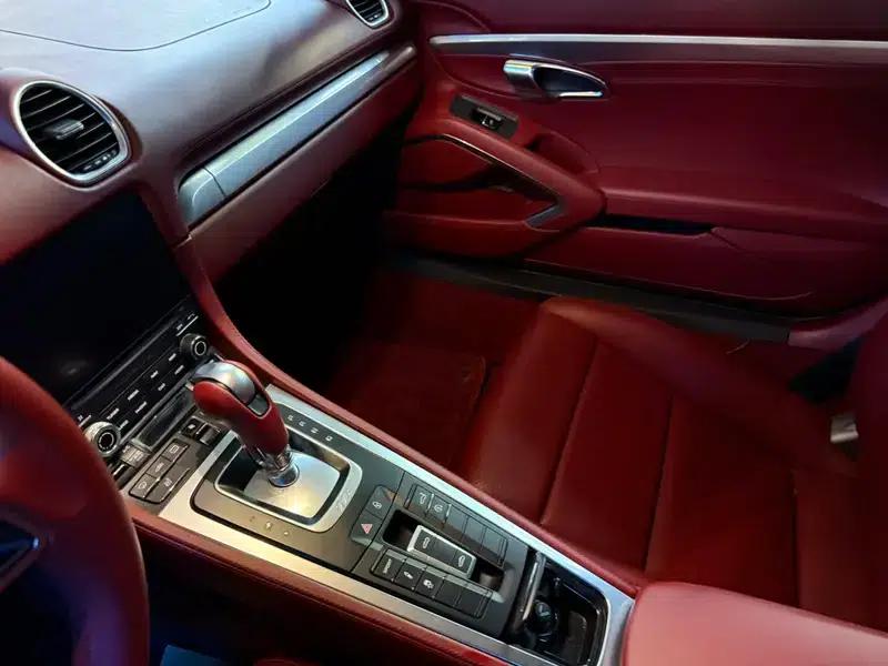 2016 Porsche 718 Boxster 2.0T — миниатюра 11