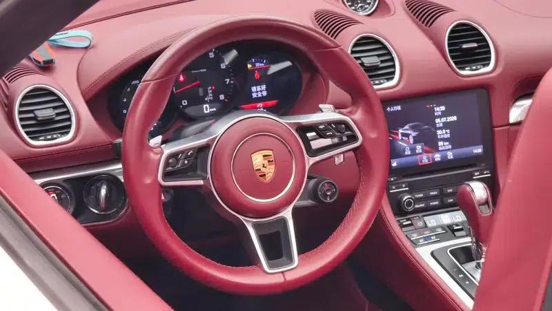 2023 Porsche 718 Boxster 2.0T — миниатюра 11