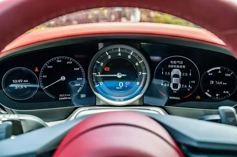 2023 Porsche 911 Carrera 3.0T — миниатюра 15