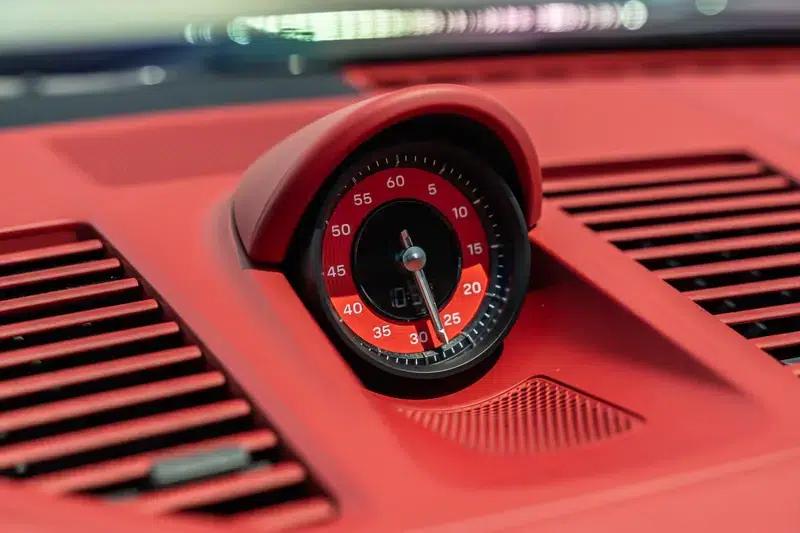 2023 Porsche 911 Carrera 3.0T — миниатюра 8