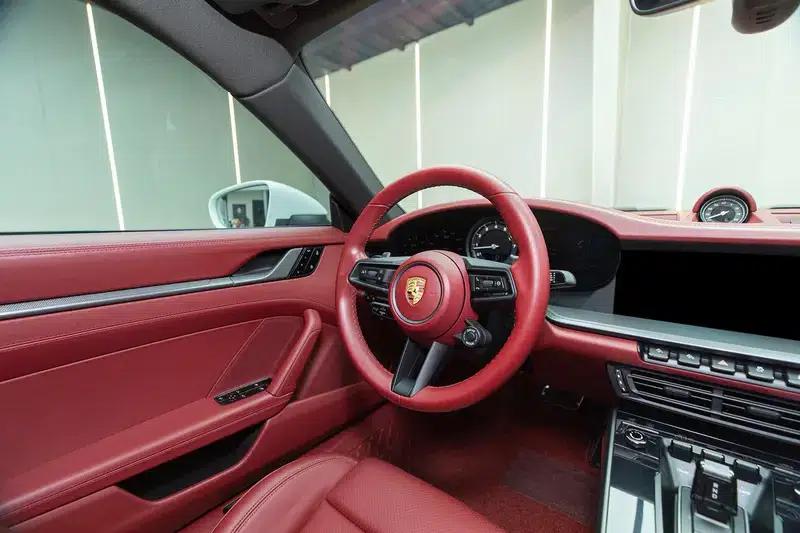 Porsche 911 2020 Carrera 3.0T — миниатюра 16