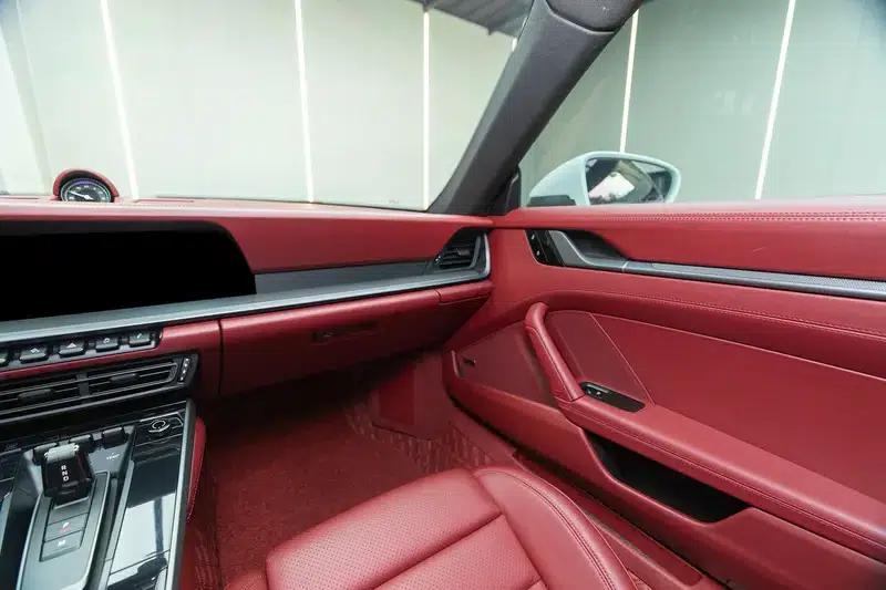 Porsche 911 2020 Carrera 3.0T — миниатюра 7