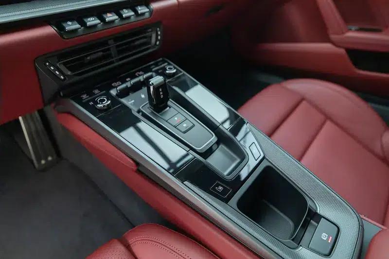 2023 Porsche 911 Carrera 3.0T — миниатюра 12