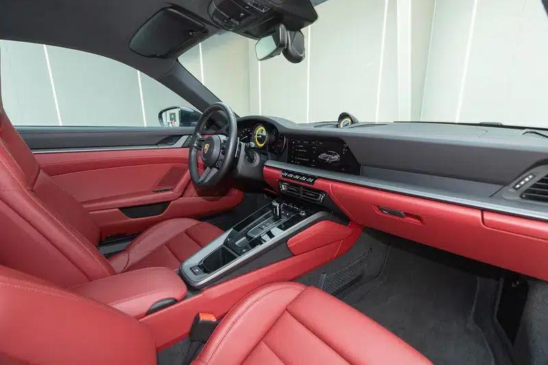 2023 Porsche 911 Carrera 3.0T — миниатюра 13