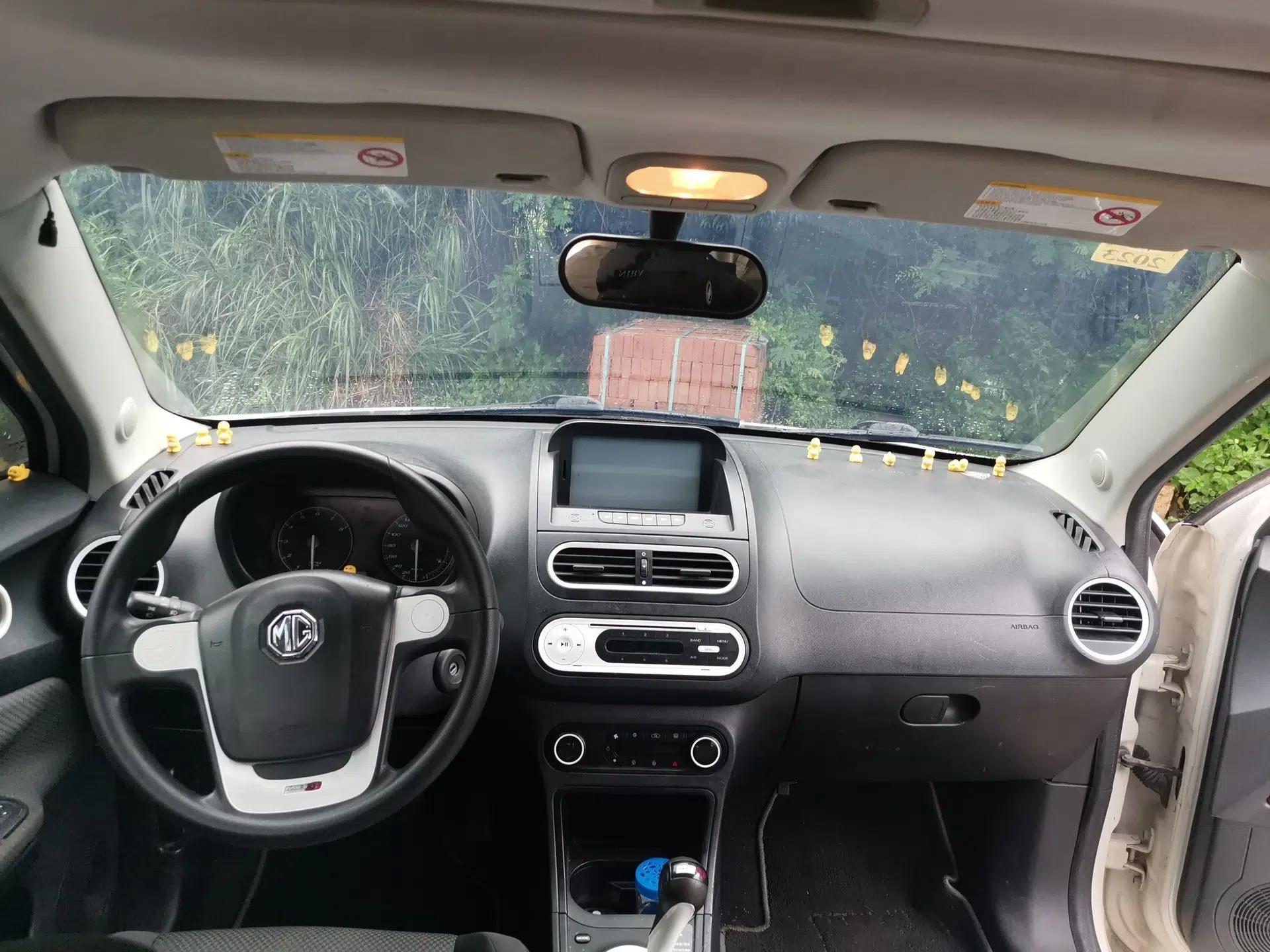 MG 3 2013 1.5L AMT Elite Edition — миниатюра 9