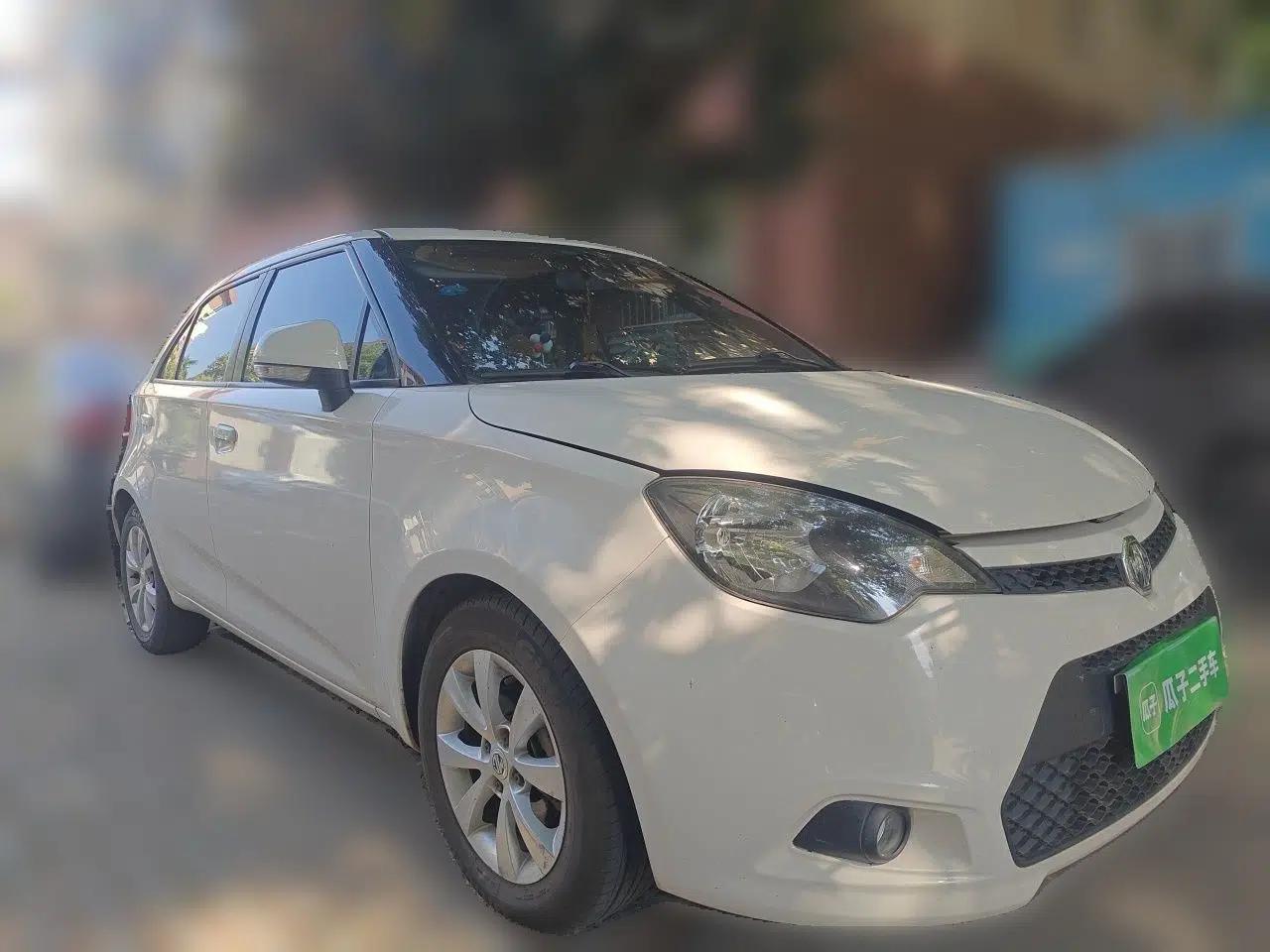 MG 3 2013 1.5L AMT Elite Edition — миниатюра 3