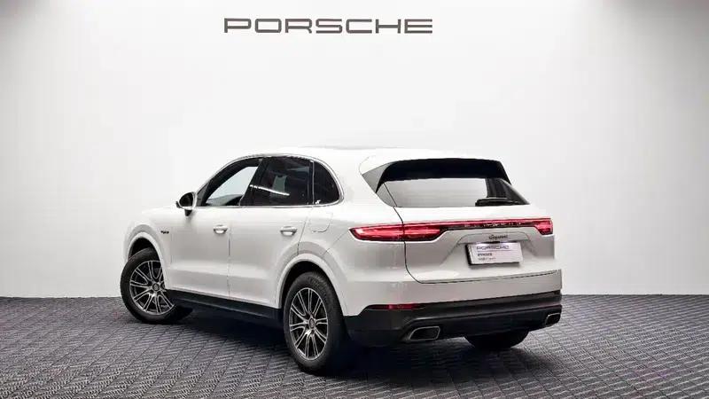 2022 Cayenne E-Hybrid 2.0T Automatic AWD 5-Seater Factory Custom Edition — миниатюра 4