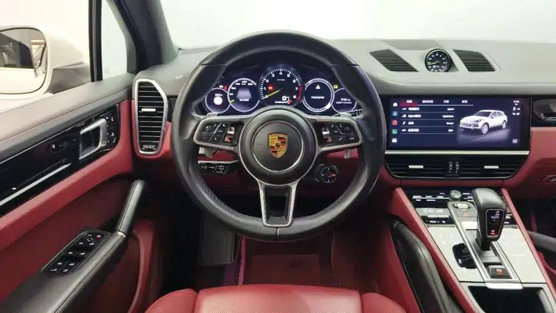 2022 Cayenne E-Hybrid 2.0T Automatic AWD 5-Seater Factory Custom Edition — миниатюра 9