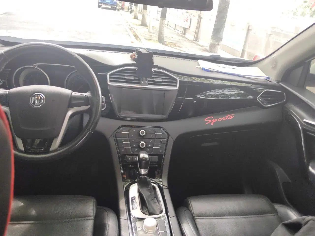 MG GS 2016 1.5TGI TST Luxury Edition — миниатюра 9