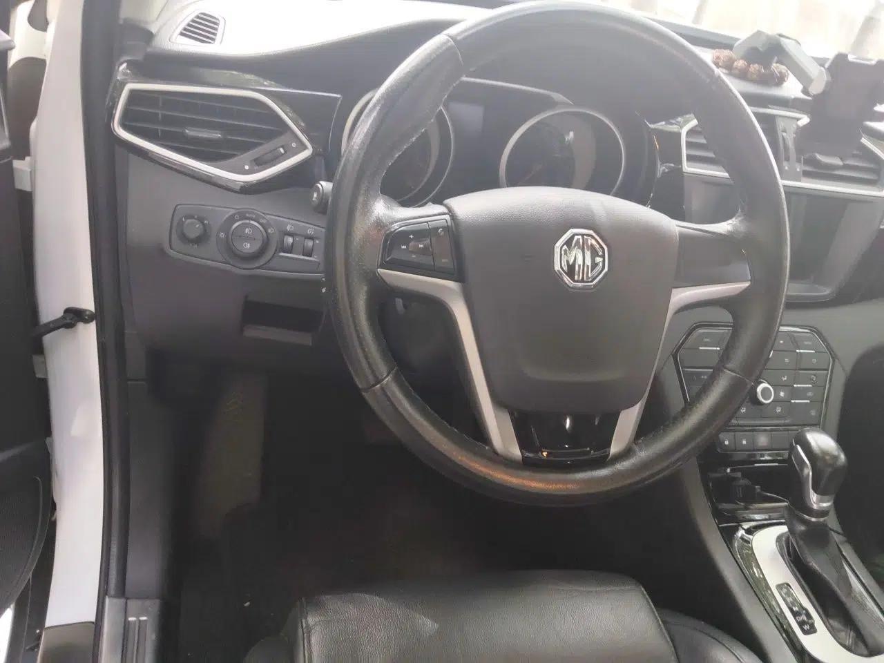 MG GS 2016 1.5TGI TST Luxury Edition — миниатюра 10