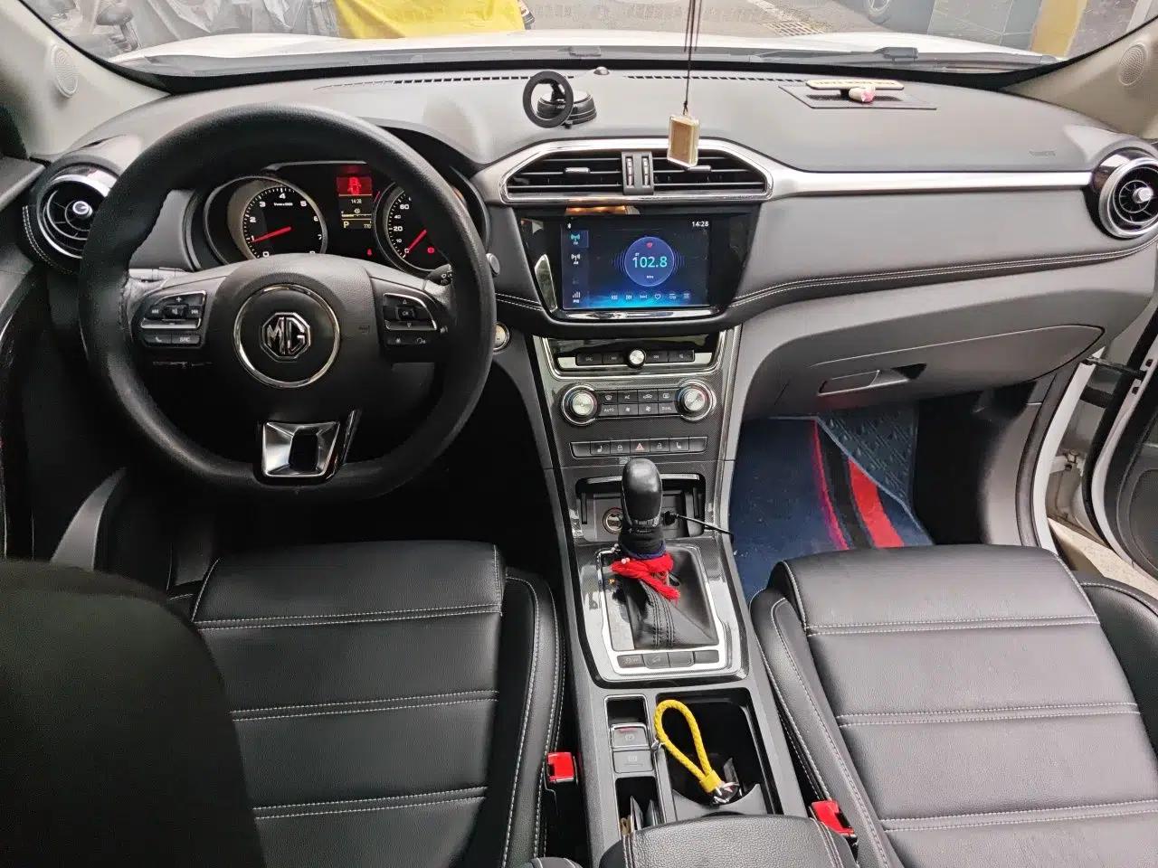 MG GS 2017 20T Automatic Prestige Edition — миниатюра 9