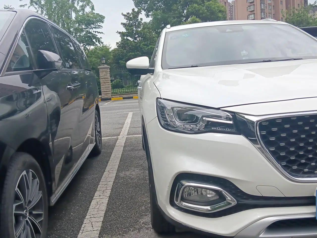 MG HS 2019 30T Automatic 2WD Trophy Supreme Edition China VI Standard — миниатюра 7