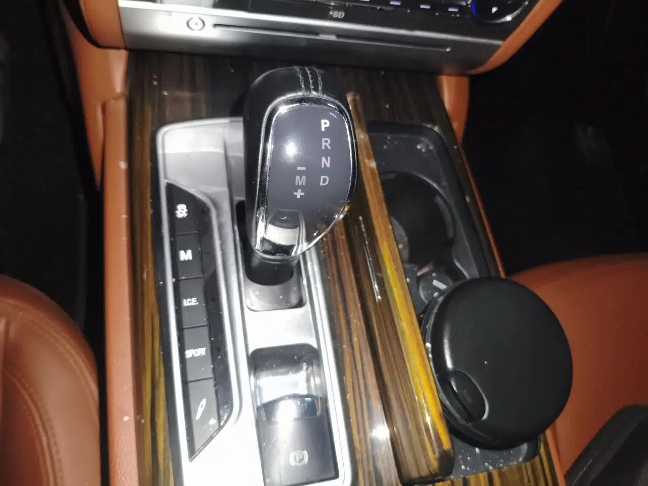 Maserati President 2013 3.0T Standard Model — миниатюра 14