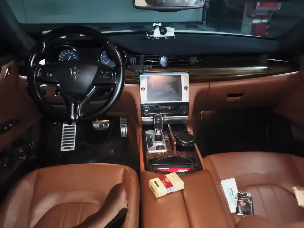 Maserati President 2013 3.0T Standard Model — миниатюра 9