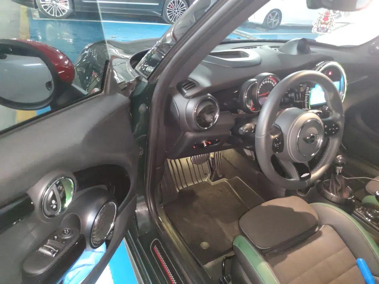 MINI JCW 2015 2.0T JOHN COOPER WORKS — миниатюра 16