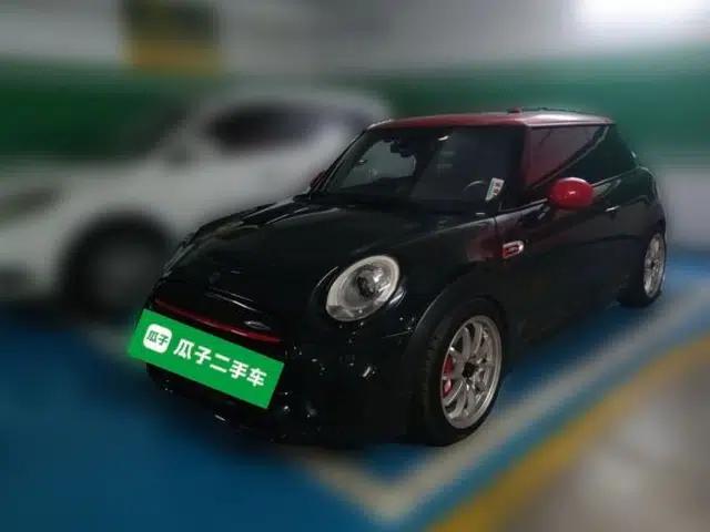 MINI JCW 2015 2.0T JOHN COOPER WORKS