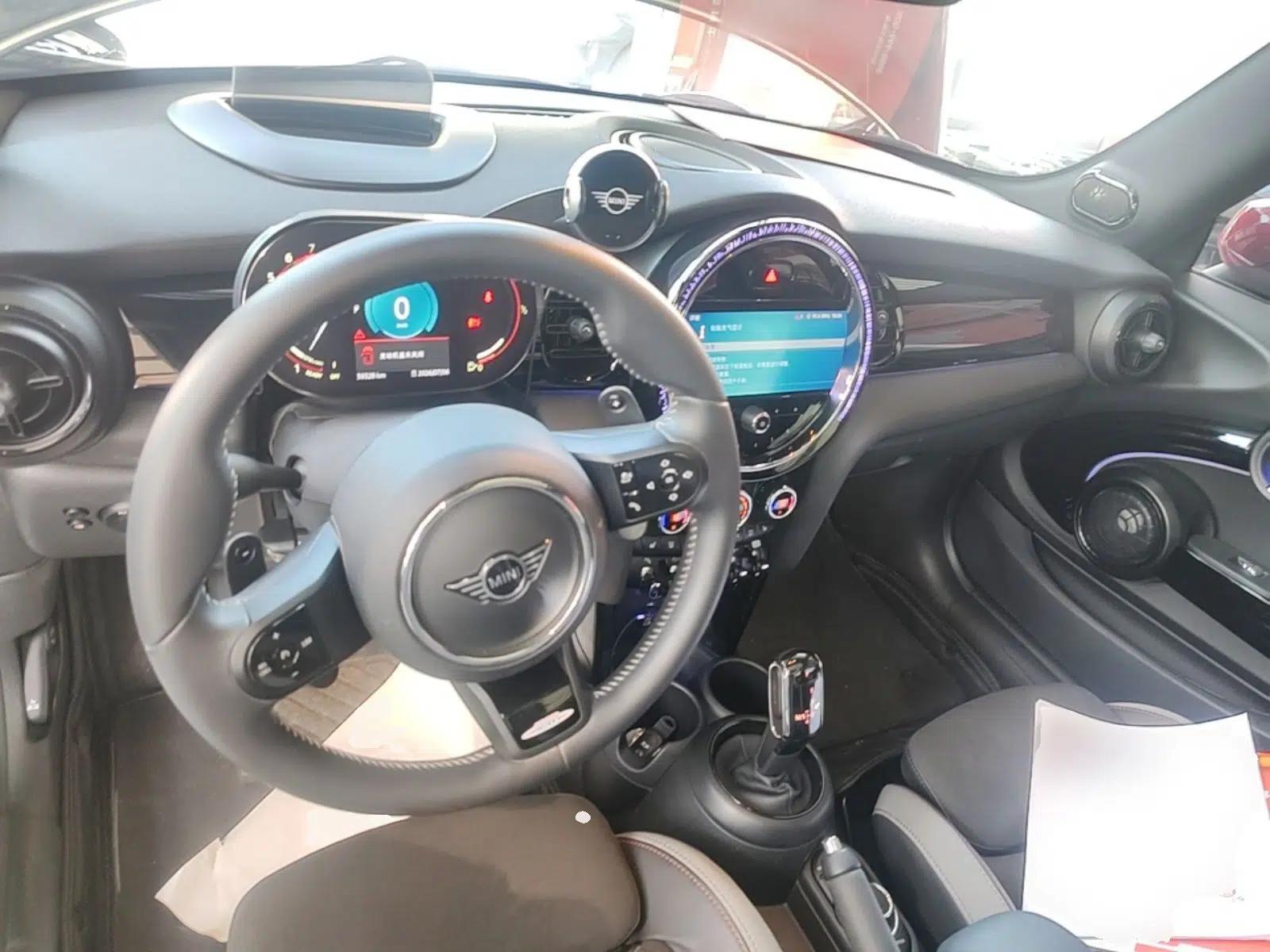 MINI JCW 2023 Facelift 2.0T JOHN COOPER WORKS ALL-IN — миниатюра 17