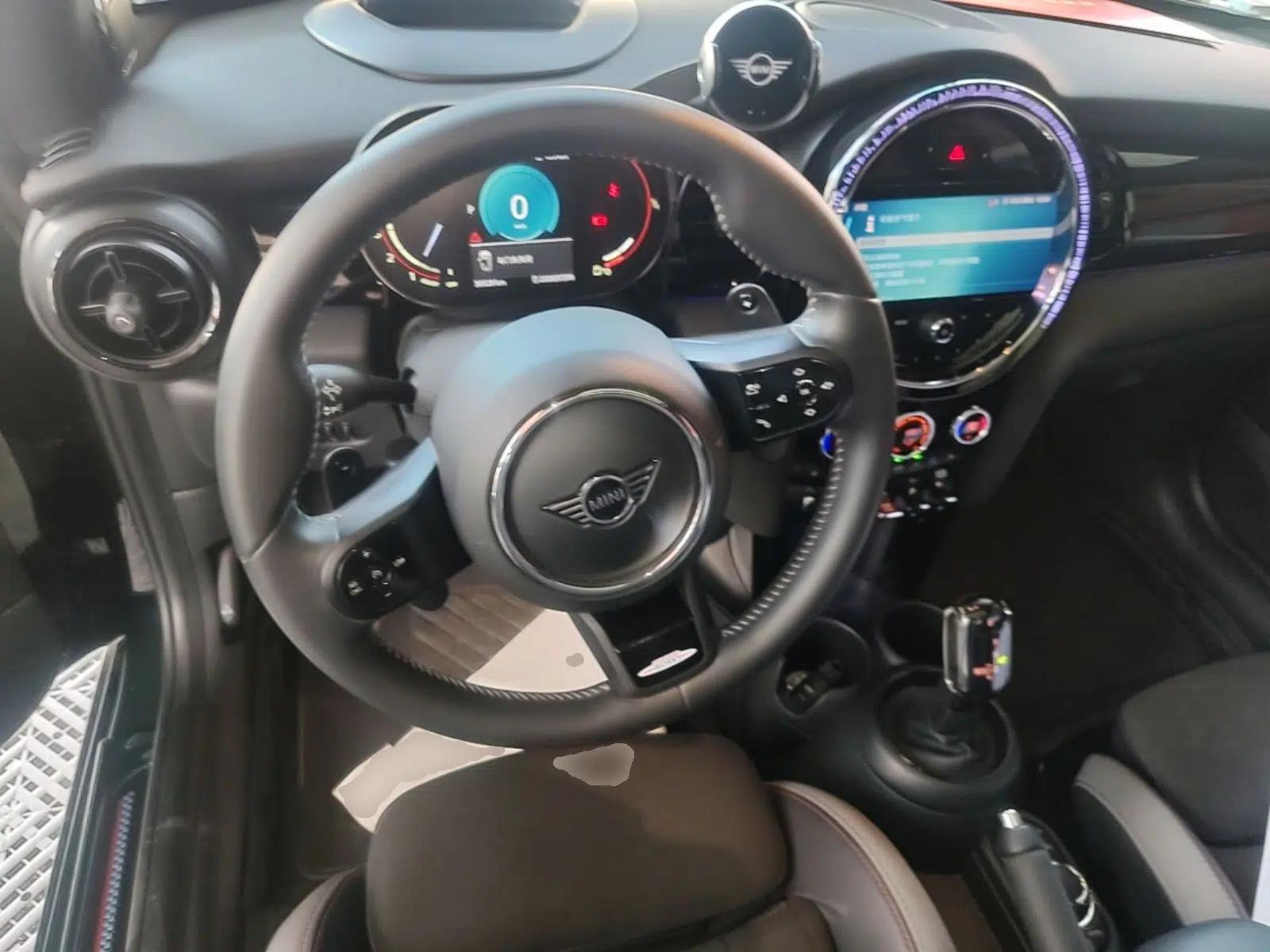 MINI JCW 2023 Facelift 2.0T JOHN COOPER WORKS ALL-IN — миниатюра 18